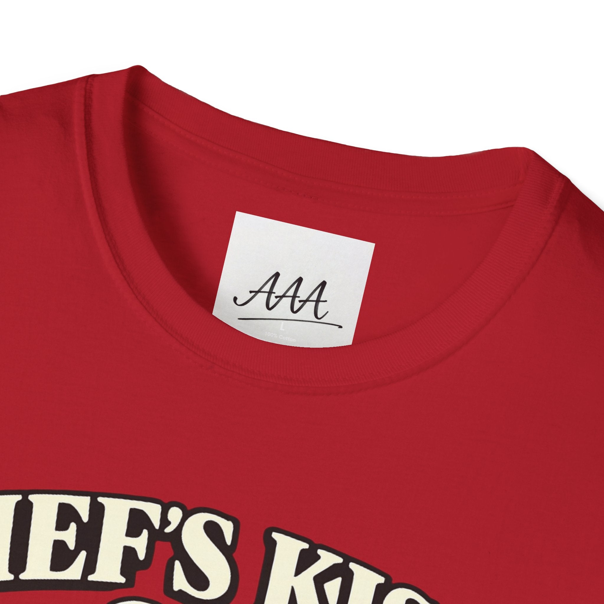 Chef's Kiss T-Shirt | Funny Chef Kissing Fingers Unisex T-Shirt | Italian Chef Meme Shirt | Cooking Gag Gift